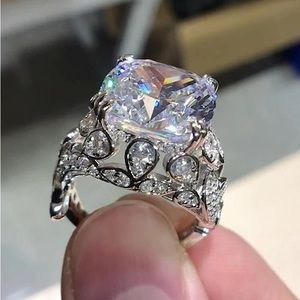 Rhinestone Diamond Ring Gorgeous